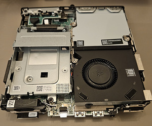 HP Mini G9, i5 12500T, 16GB RAM, 1TB SSD, Wifi,BT, Garantii! (4 foto / 5)