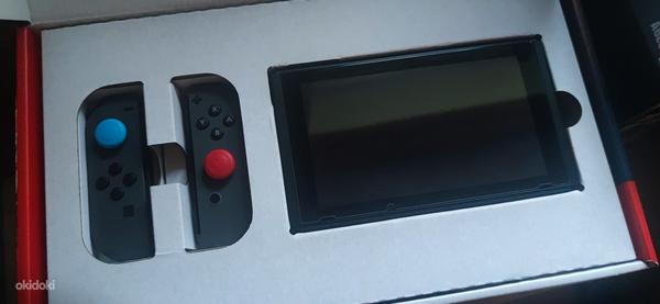 Продаю Nintendo switch (фото #3)
