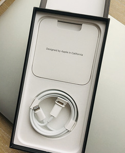 iPhone 13 Pro Max 128 GB (2 foto / 3)