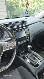 Nissan X trail (2 foto / 3)