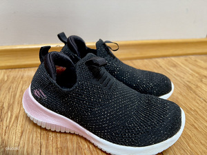 Skechers, 27 (16,5 cm) (1 foto / 1)