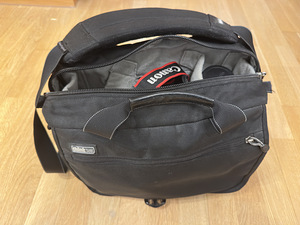 Canon EOS 5D Mark III, Gitzo GT2530, Speedlite 430EX II etc. (6 foto / 6)