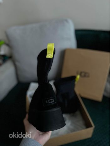 Ugg (3 no 3)