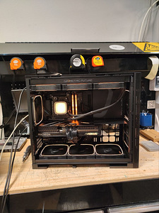 Mänguarvuti Ryzen 7 9800X3D + RX 9070 XT + 64GB RAM (4 foto / 4)