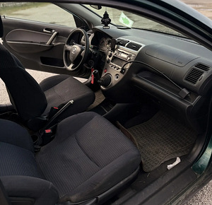 Honda Civic (7 foto / 15)