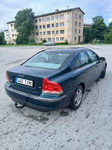 Volvo (9 foto / 9)