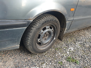 Volkswagen pasat b 4 (3 foto / 5)