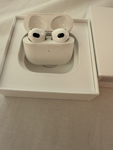 AirPods 3 gen (2 foto / 4)
