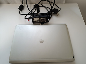 HP (14" / 120gb SSD / 4GB RAM) Folio 9470m (3 foto / 5)