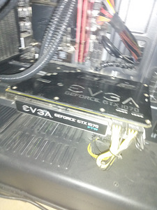 Geforce gtx 1070 ftw (2 foto / 2)