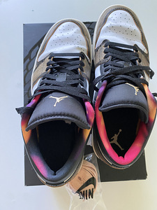 Nike Air Jordan Low (2 фото из 6)