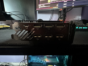 AORUS GeForce RTX 2070 8G (2 фото из 3)