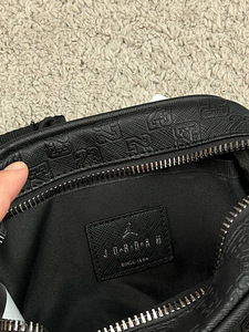 Nike Jordan Monogram Bag (3 foto / 6)
