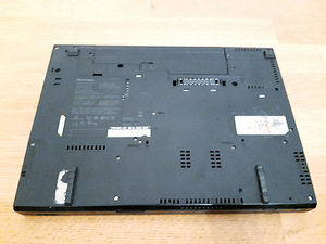Lenovo ThinkPad T61 15.4" (8 foto / 8)