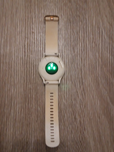 Garmin Vivomove HR Rose Gold-White hübriidnutikell (5 foto / 6)