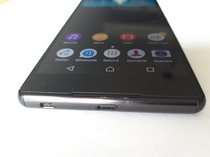 Sony Xperia Z3+ (5 foto / 10)