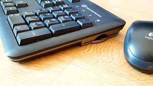 Fujitsu Esprimo arvutikomplekt - i3-gen4/4GB/500GB/23" (4 foto / 7)