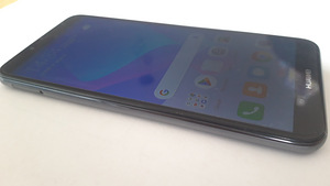 Huawei Y6 16GB Dual SIM (2018) (6 foto / 8)