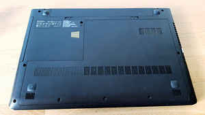 Lenovo G50-45 AMD/15.6"/8GB/1000GB/3H (9 foto / 9)