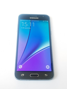 Samsung Galaxy J3 Black 2016 (1 foto / 7)