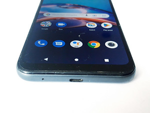 Motorola Moto e6i 32GB (2 foto / 8)