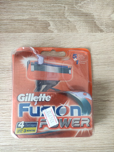 Gillette Fusion power 4шт. (1 фото из 3)