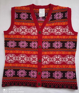 Villane vest suurus S-M (6 foto / 10)