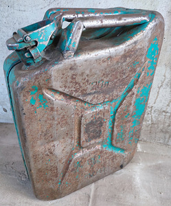 Kanister 20L (2 foto / 2)