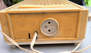 Voolupinge stabilisaator 220V, 50Hrz, väljund 220V töökorras (2 foto / 4)