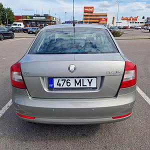 Skoda Octavia 1.4 90kw 2009a. (6 foto / 12)