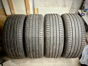 Suverehvid Bridgestone Turanza 6 235/55 R18 (235/55/18) (3 foto / 3)