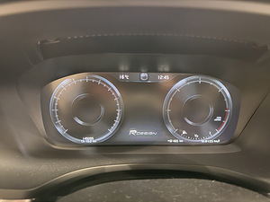 Volvo V60 R-Design Polestar (3 foto / 7)