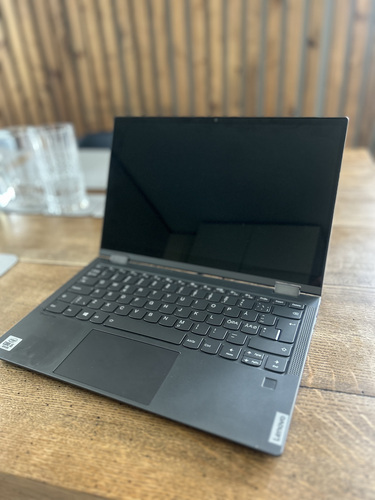 Продаётся ноутбук-трансформер Lenovo Yoga C640-13IML (сенсор