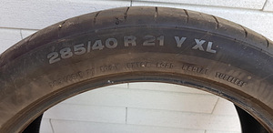 Шины Континенталь 285/40 R21 (3 фото из 4)