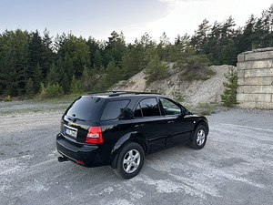 KIA Sorento 2.5 Crdi (3 foto / 6)