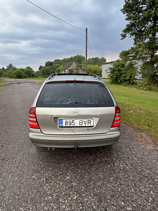 Mercedes Benz C200 Cdi (7 foto / 11)