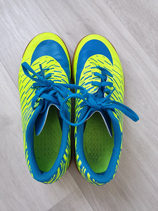 Nike jalgpallijalatsid (5 foto / 6)