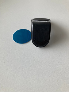 Magnetiga telefonihoidja autosse (1 foto / 3)