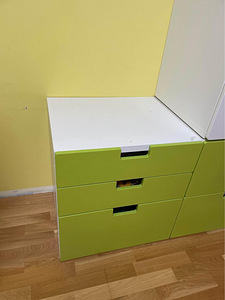 Шкафы для детской комнаты ikea 2 шт. (2 фото из 3)