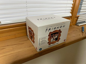 Friends DVD täiskomplekt 40 plaati (1 foto / 3)