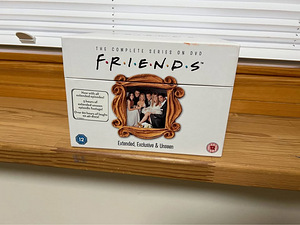 Friends DVD täiskomplekt 40 plaati (2 foto / 3)