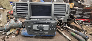 DVD90 NAVI + värviline ekraan (2 foto / 4)