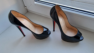 Naiste kingad suurus 37,5 (1 foto / 5)