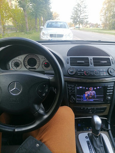 Mercedes e220 (1 фото из 4)