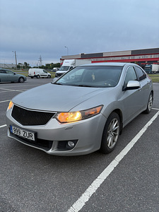 Honda accord (5 foto / 10)