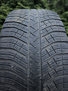Michelin pilot alpine 5 lamellid 20” (2 foto / 6)