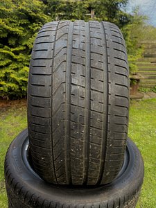 Летние шины Pirelli 21" (3 фото из 3)