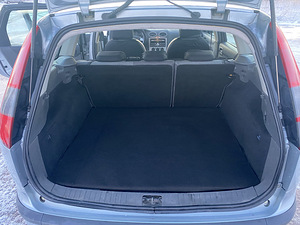 Ford Focus 2005 a. 1.6 85kW (6 foto / 9)
