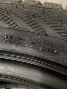 Nokian Hakkapeliitta R5 245|45 R19 102T XL talverehv Nokian (3 foto / 6)
