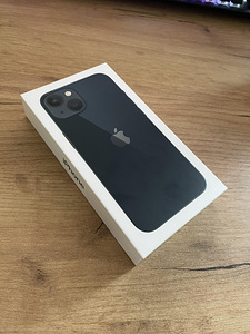 iPhone 13 128 ГБ (полночь) (1 фото из 1)